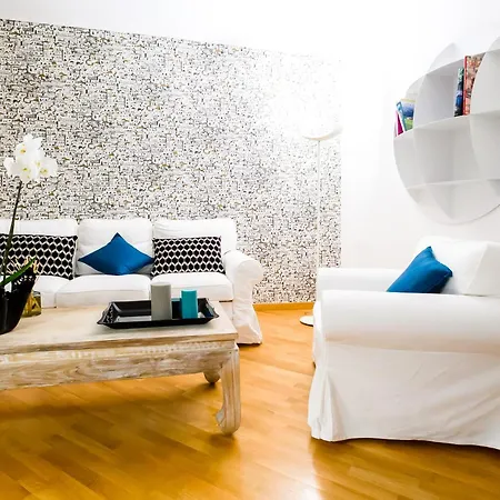 Caracciolo Deluxe - Chiaia Lungomare Apartment Naples